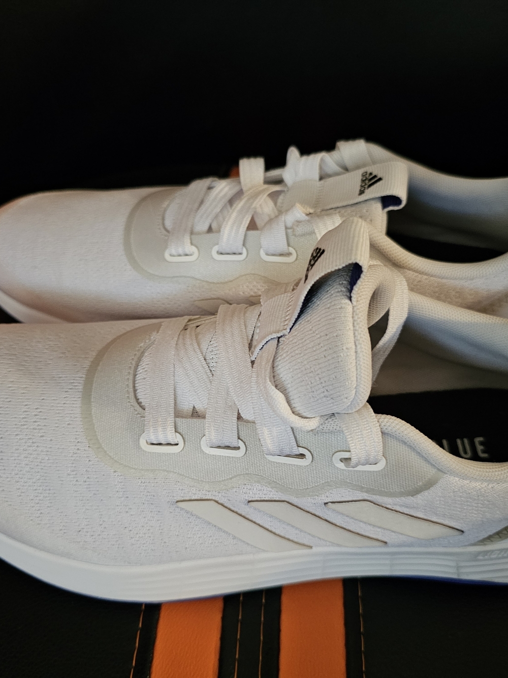 Adidas QT Racer - Picture 2 of 3
